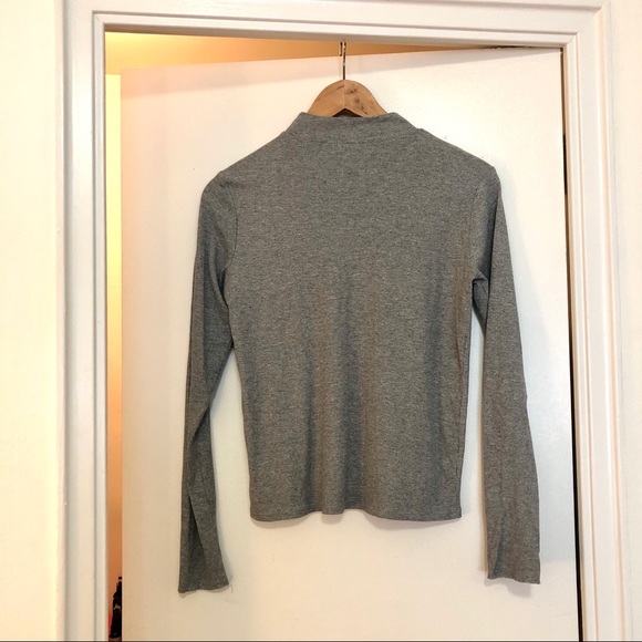 ZARA Trafaluc grey ribbed mock neck top - Picture 4 of 5
